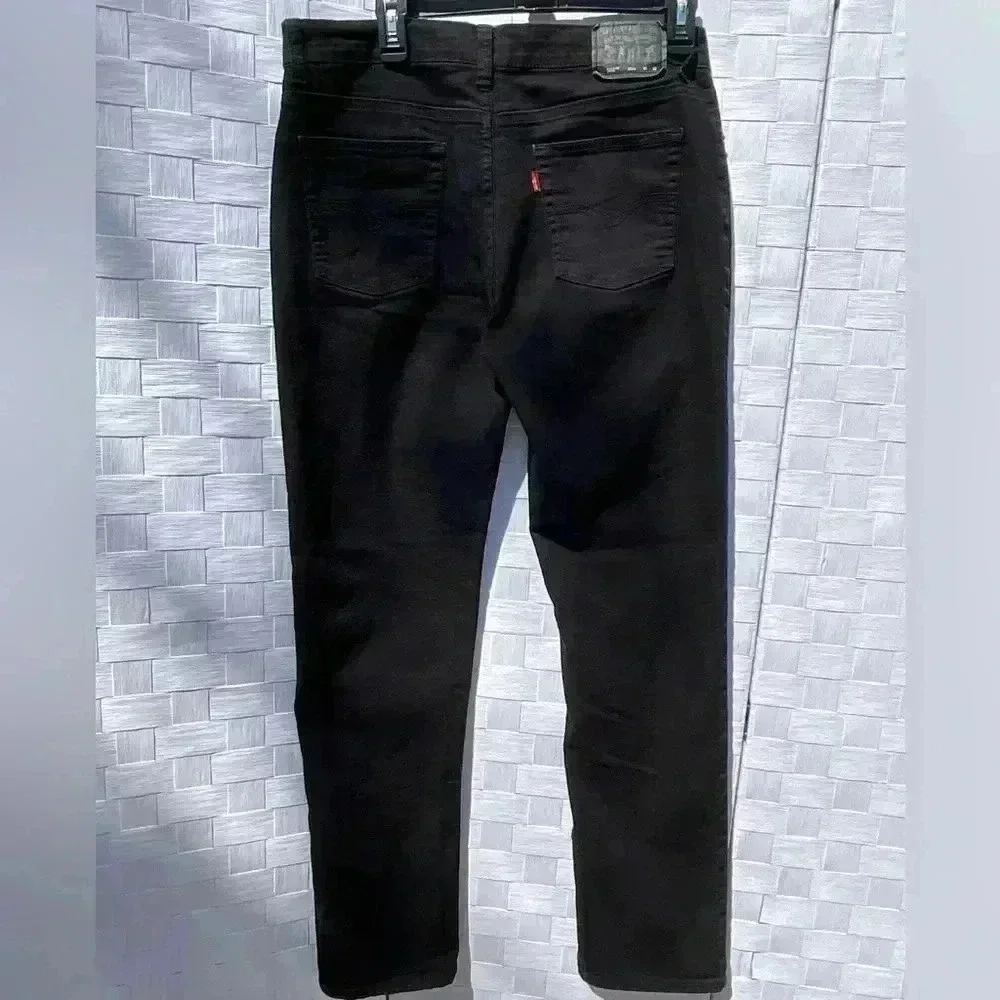 Levi’s 502, Black, 20 Regular, 30 Waist, 32 Length, Great Condition
